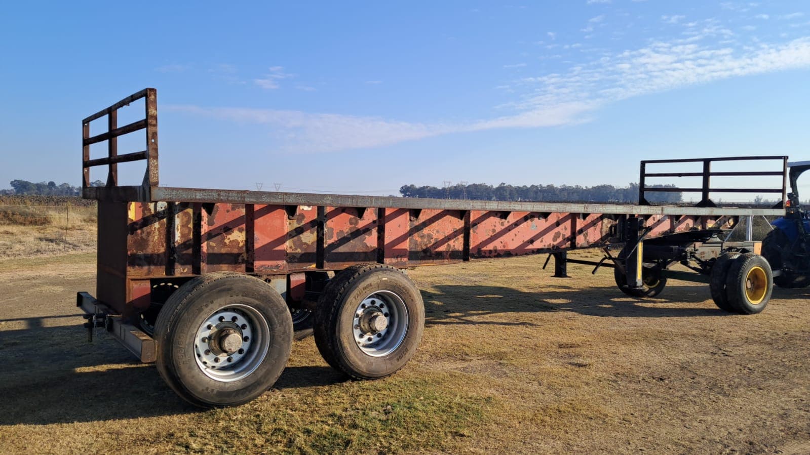 Skeletal trailer — photo 3